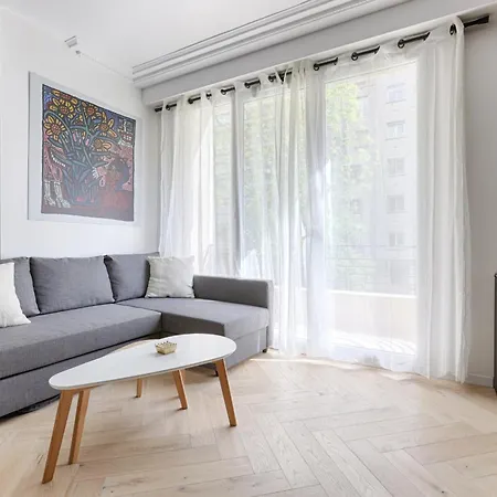 アパート Luxury Trocadero 2br パリ