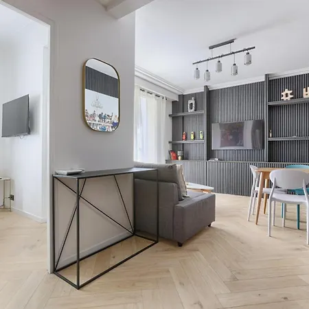 Lägenhet Luxury Trocadero 2br